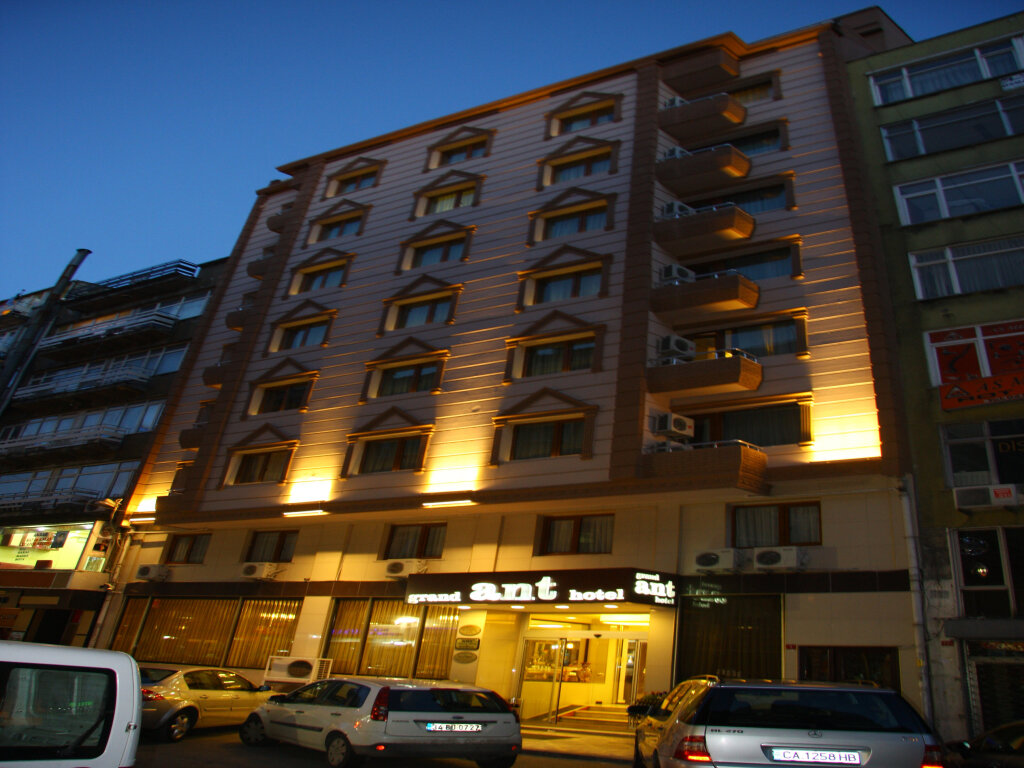 Grand Ant Hotel 17