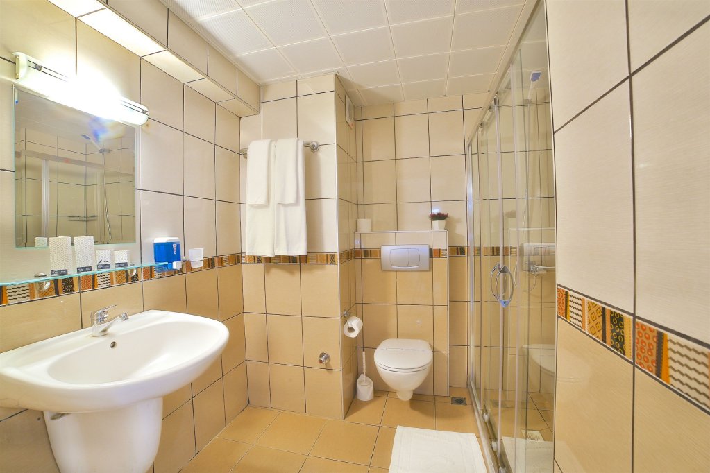 Grand Ant Hotel 22