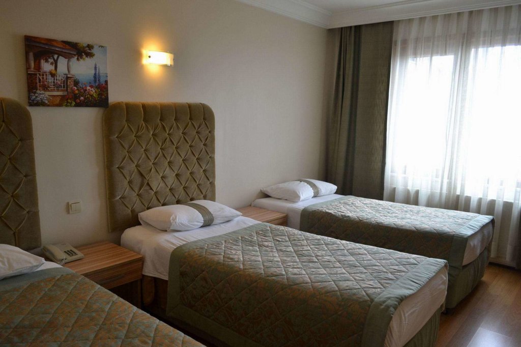 Grand Ant Hotel 24