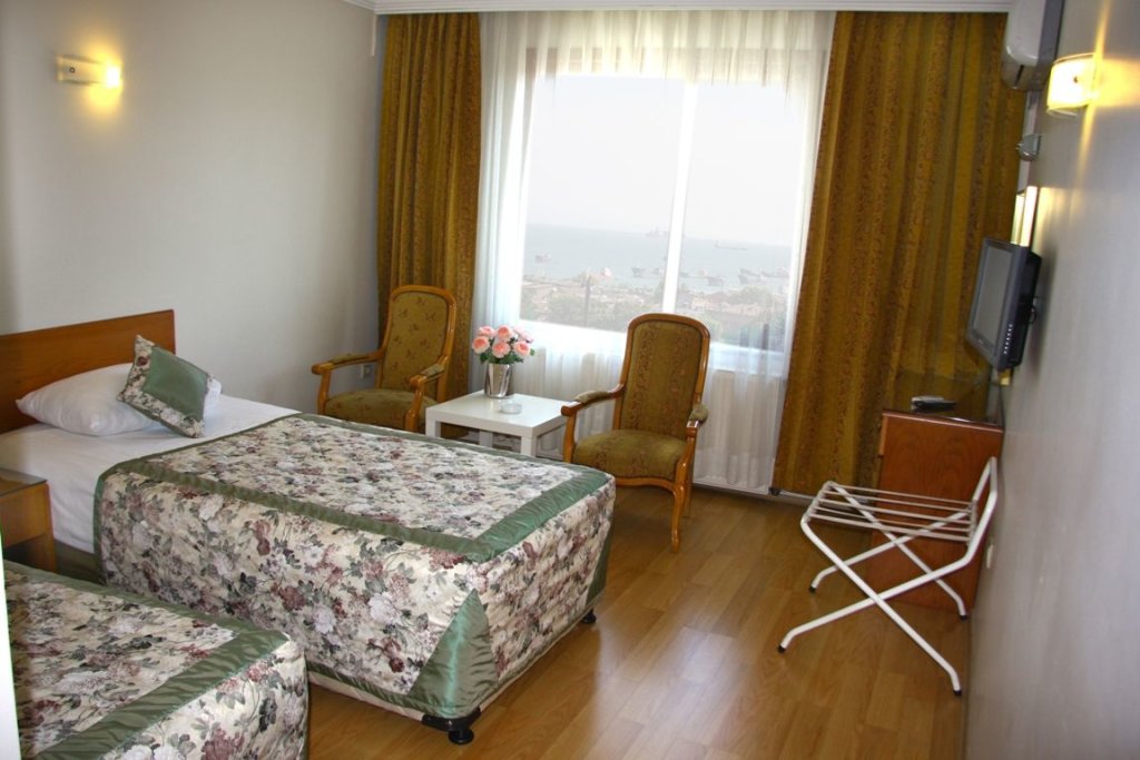 Grand Ant Hotel 5