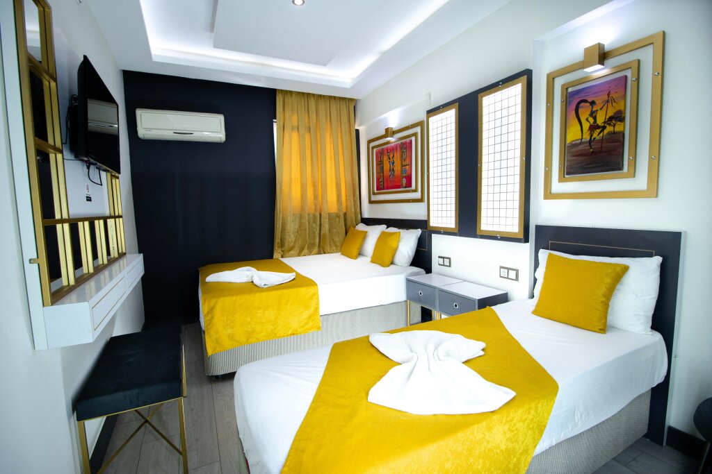 Exporoyal Hotel 8