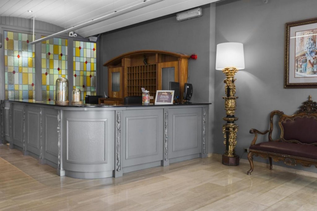 Mesón Castilla Atiram Hotel 2
