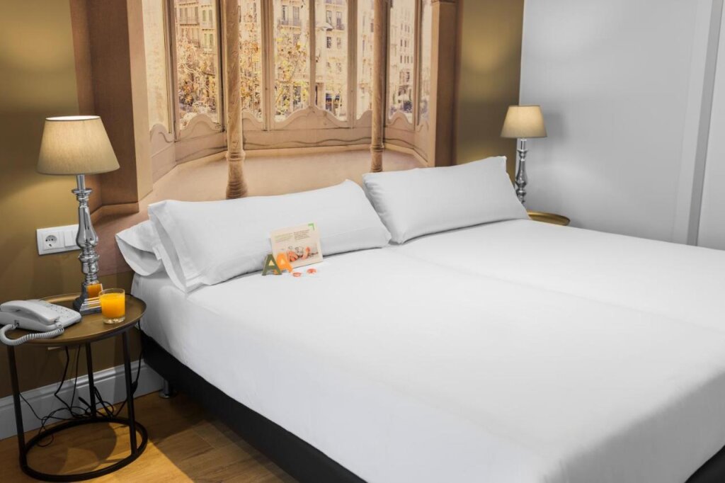 Mesón Castilla Atiram Hotel 4