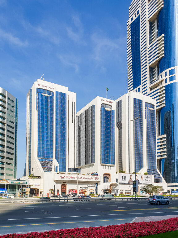 Crowne Plaza Dubai Apartments, an IHG Hotel 1