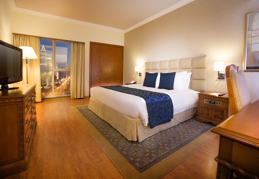 Crowne Plaza Dubai Apartments, an IHG Hotel 10