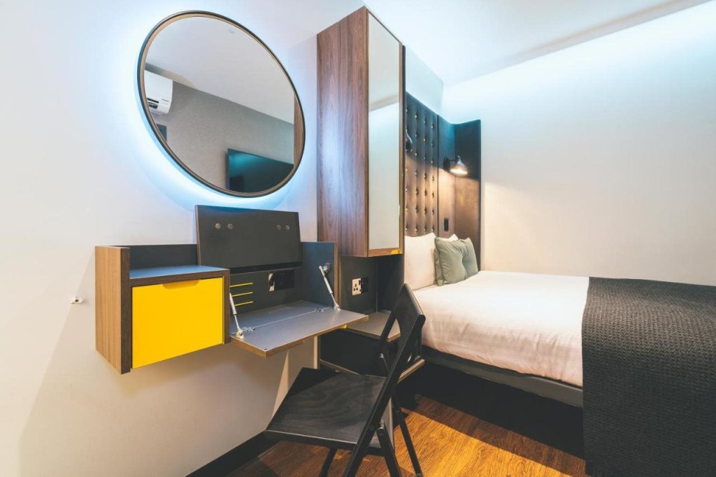 Point A Hotel London Liverpool Street 3