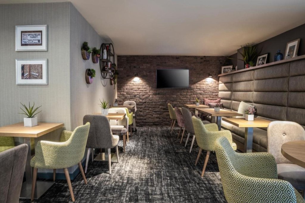 Point A Hotel London Liverpool Street 5