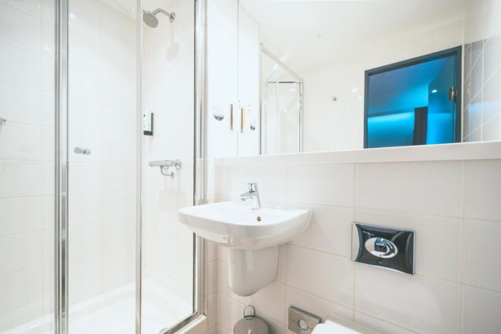 Point A Hotel London Liverpool Street 6