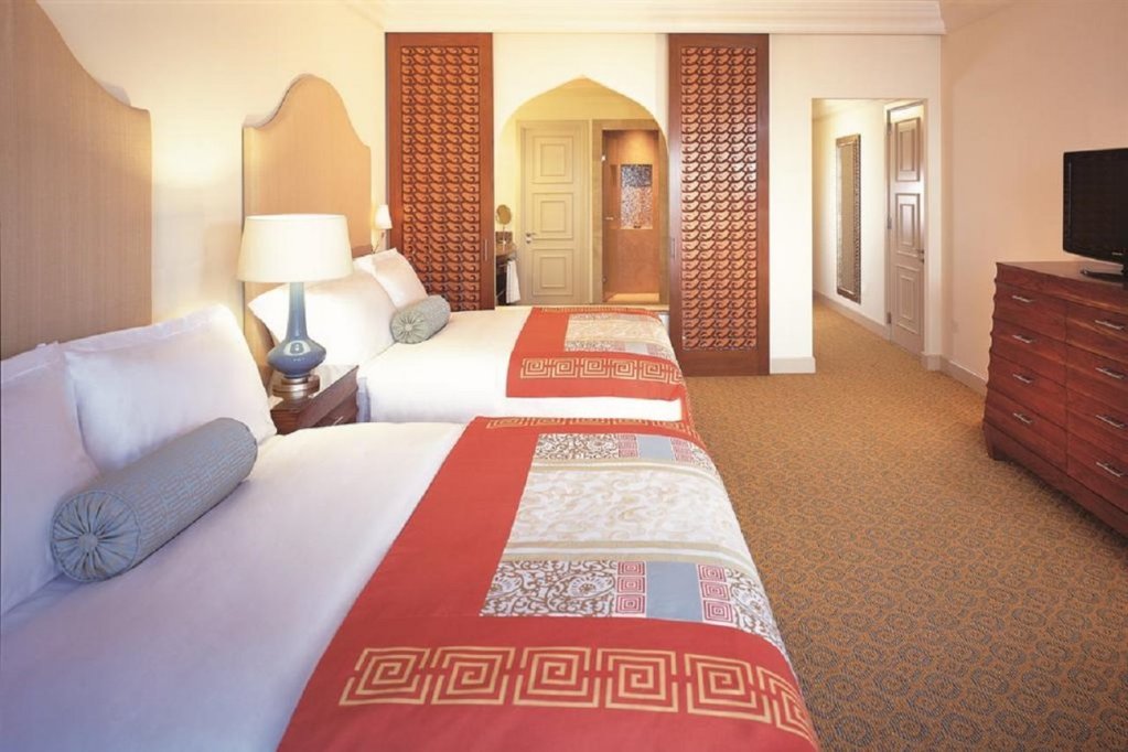 Atlantis, The Palm 11