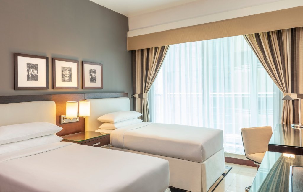 Four Points by Sheraton Sheikh Zayed Road, Dubai 13
