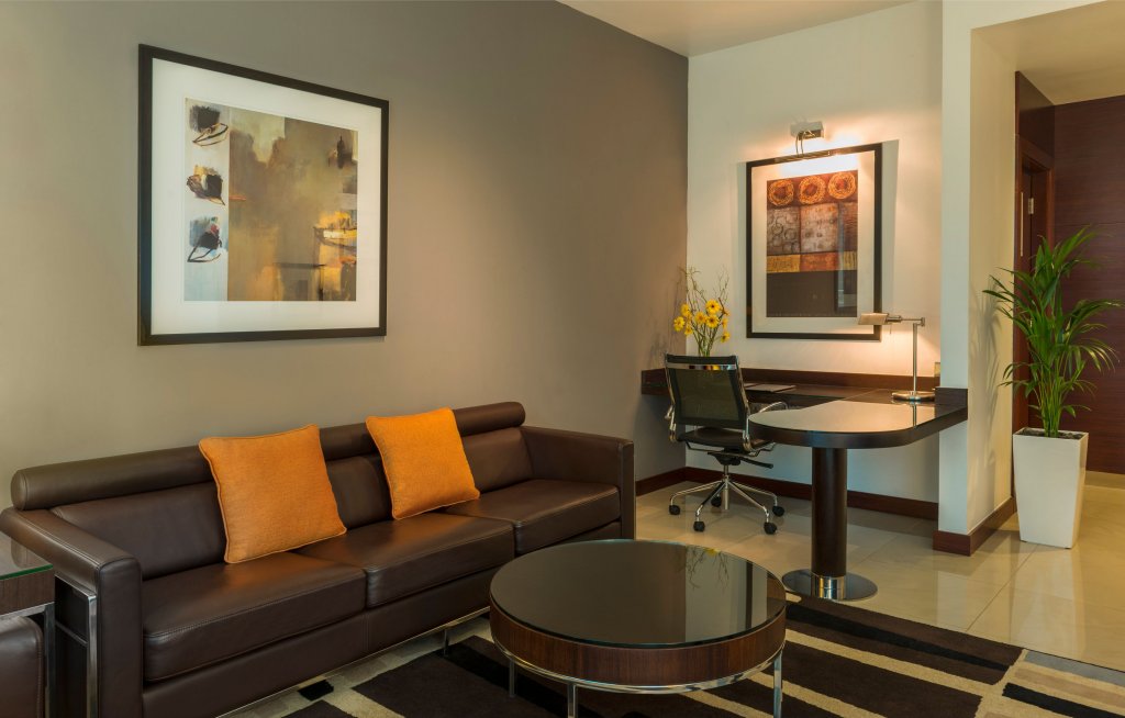Four Points by Sheraton Sheikh Zayed Road, Dubai 18