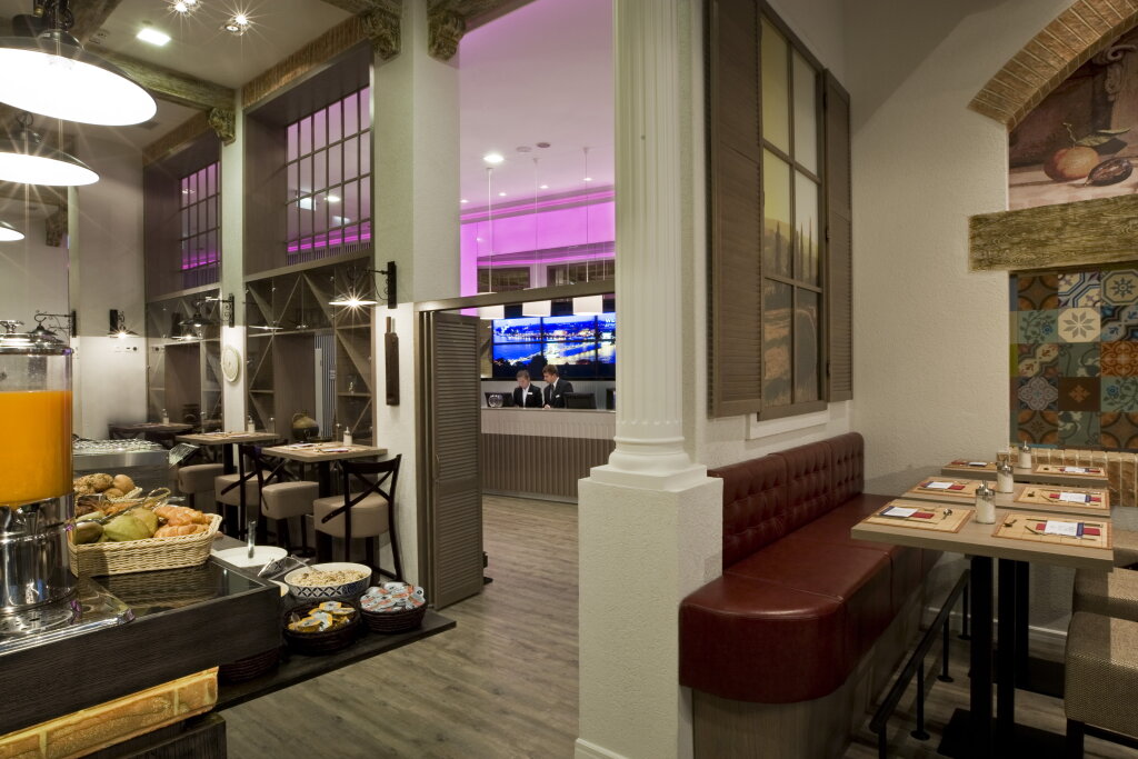 Estilo Fashion Hotel 13