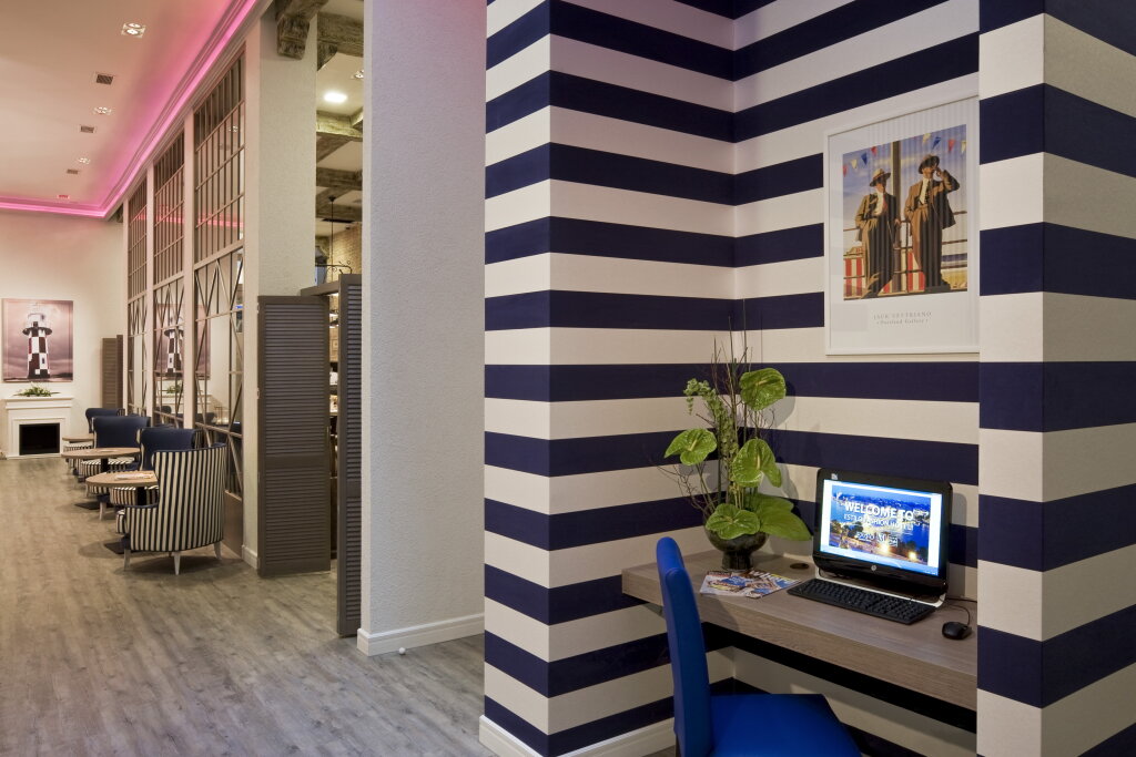 Estilo Fashion Hotel 18