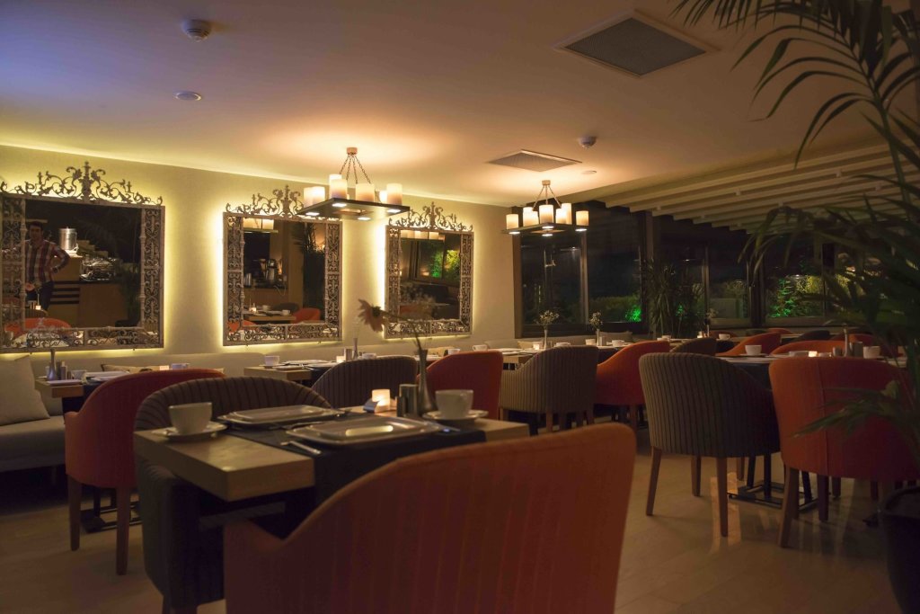 Sky Kamer Hotel 9