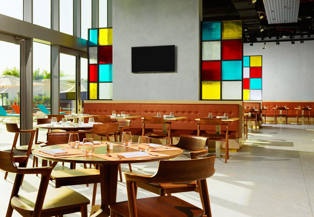 Aloft Palm Jumeirah 13