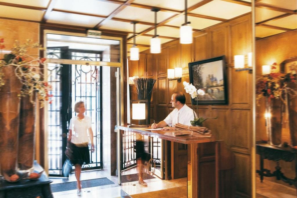 Hôtel Terminus Orléans 11