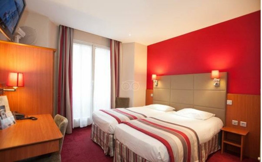 Hôtel Terminus Orléans 24