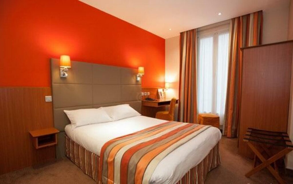 Hôtel Terminus Orléans 8