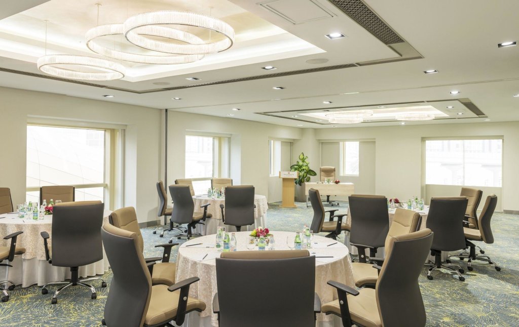 The Tower Plaza Hotel 16