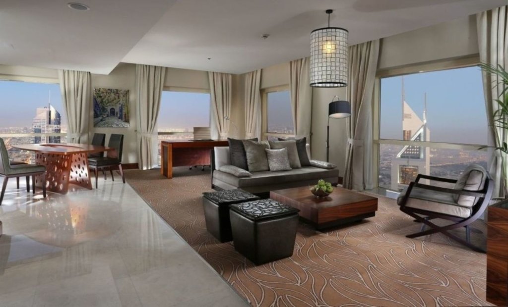 The Tower Plaza Hotel 3