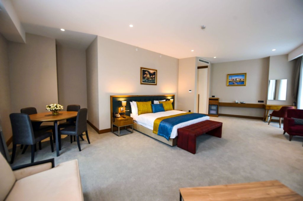 Cher Hotel 15