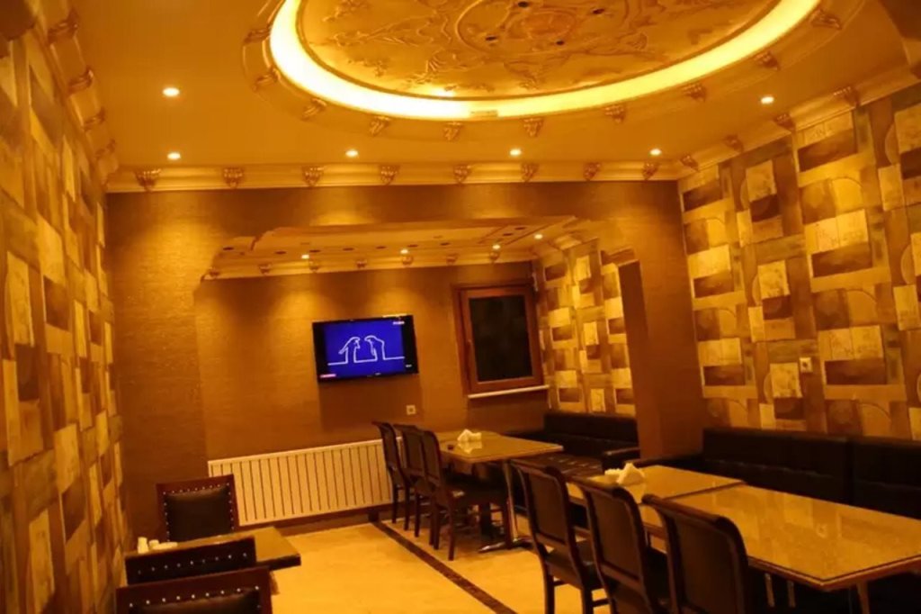 Hotel Real Life 1