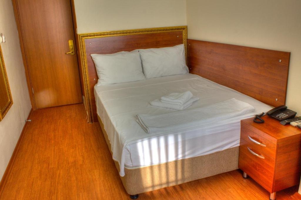 Hotel Real Life 21