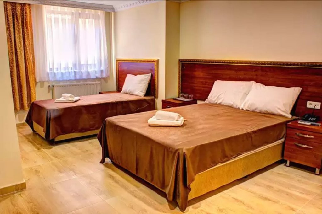 Hotel Real Life 3