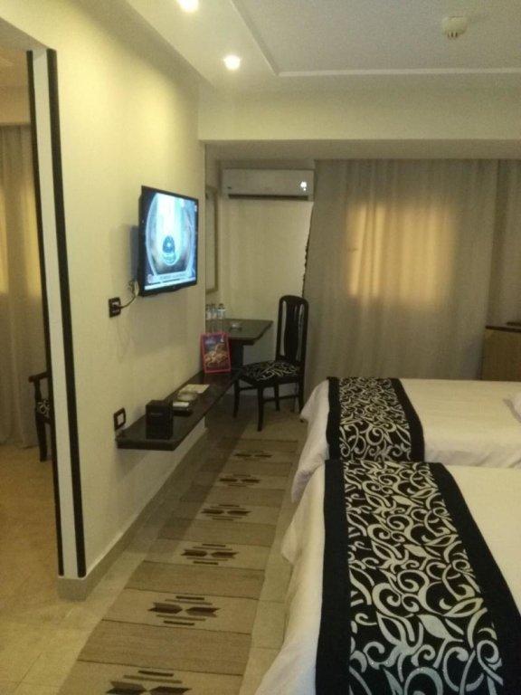 Panorama Ramsis Hotel & Cafe 21