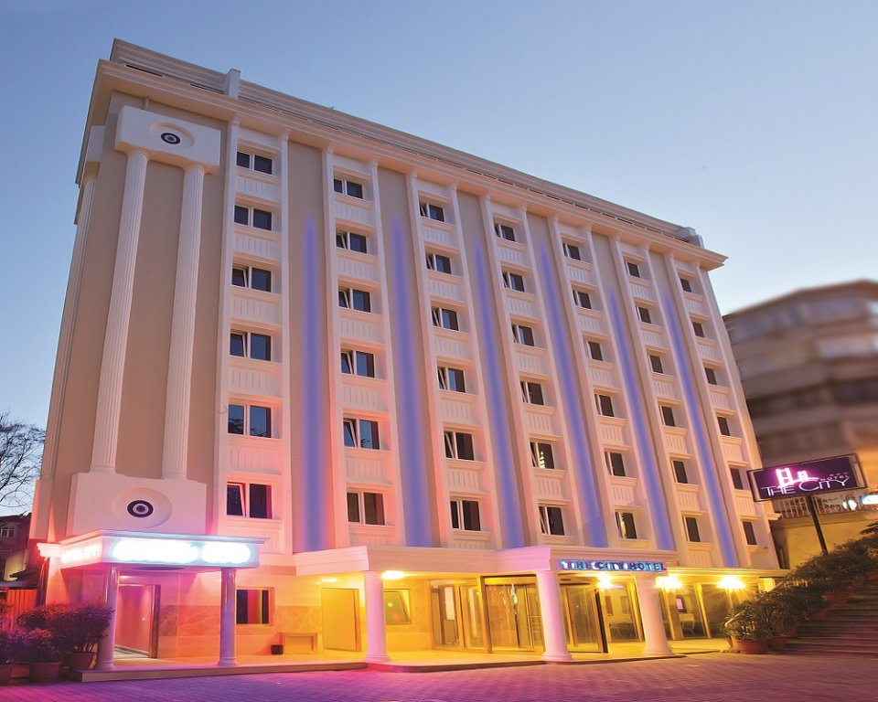 The City Hotel 1