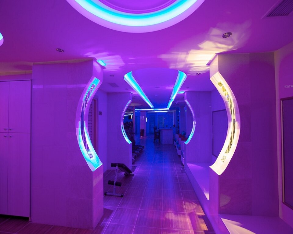 The City Hotel 10