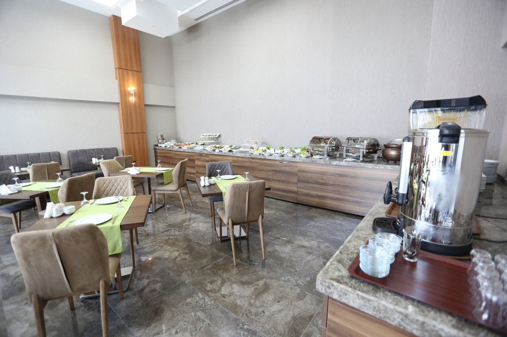 Elips Royal Hotel & Spa 5