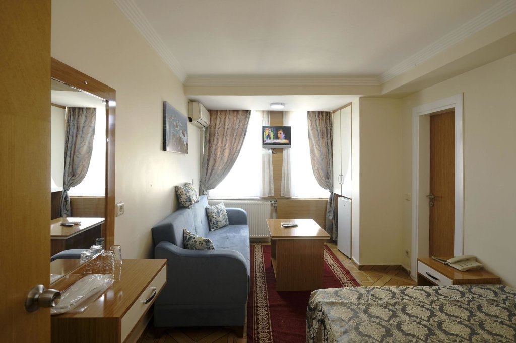 Hotel Ozbek 4