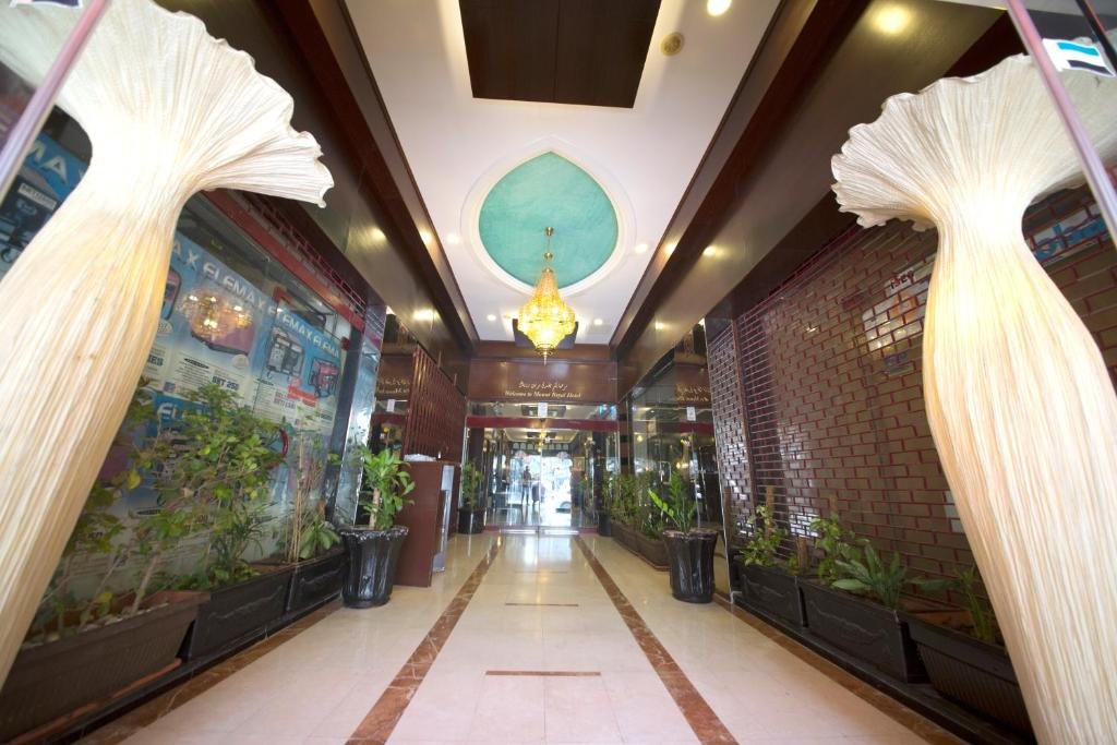 Mount Royal Hotel 9