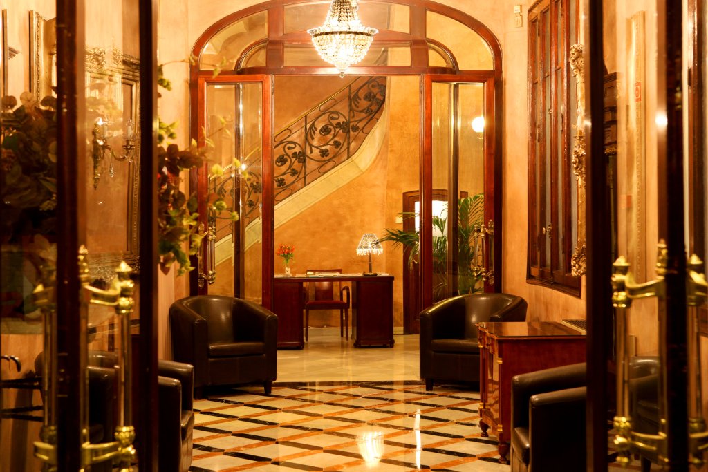 Hotel Nouvel 18