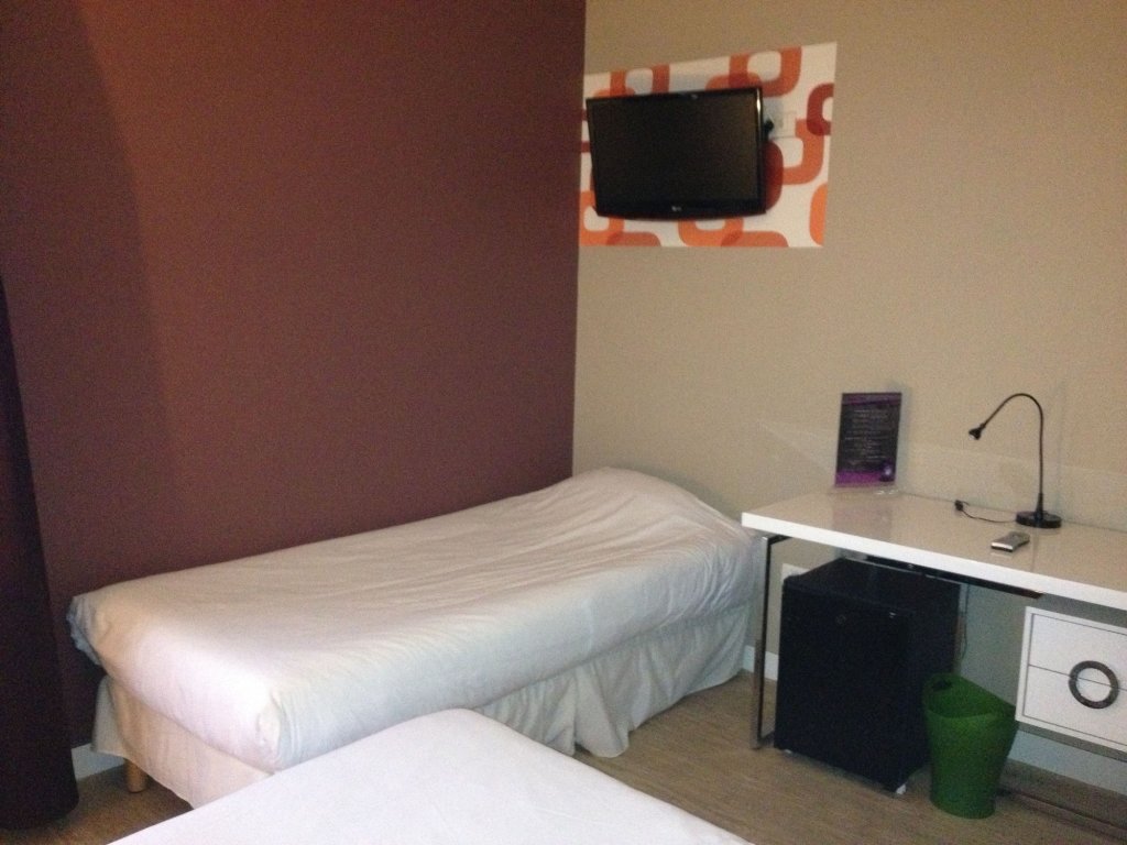 Bobo's Hotel 19