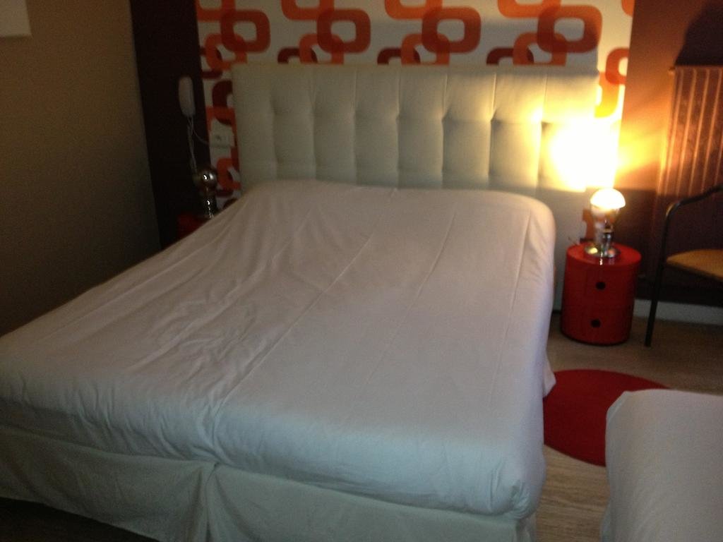 Bobo's Hotel 3