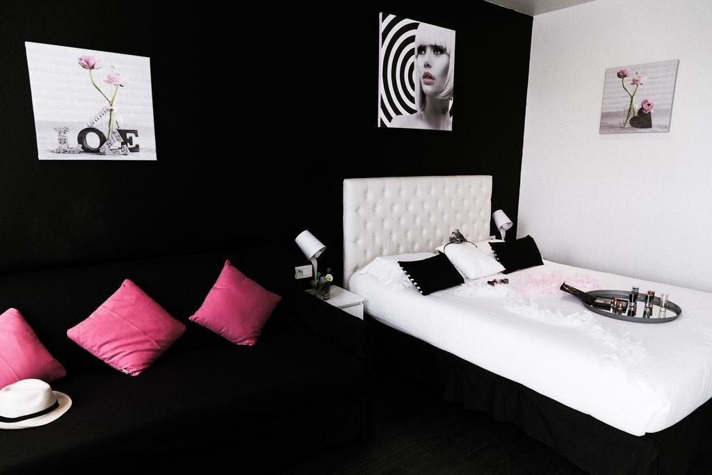 Bobo's Hotel 4