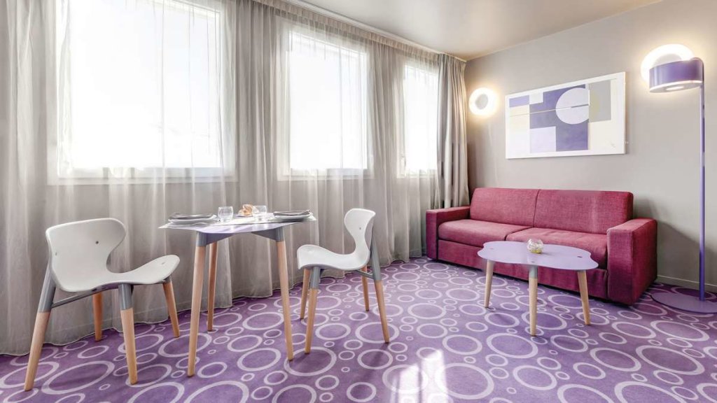Appart'City Confort Paris Velizy 12