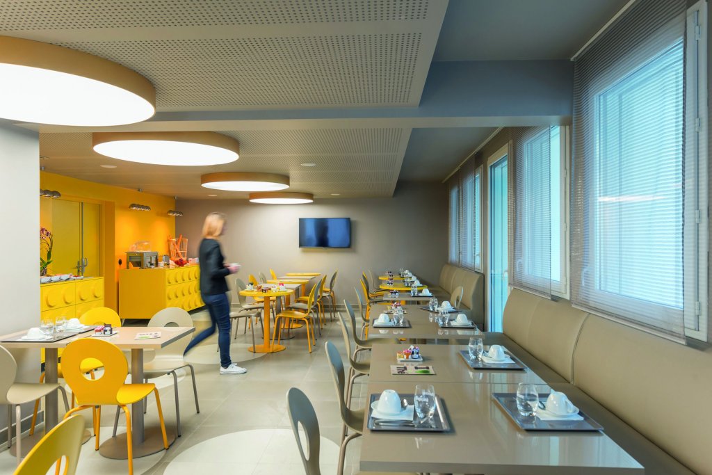Appart'City Confort Paris Velizy 14