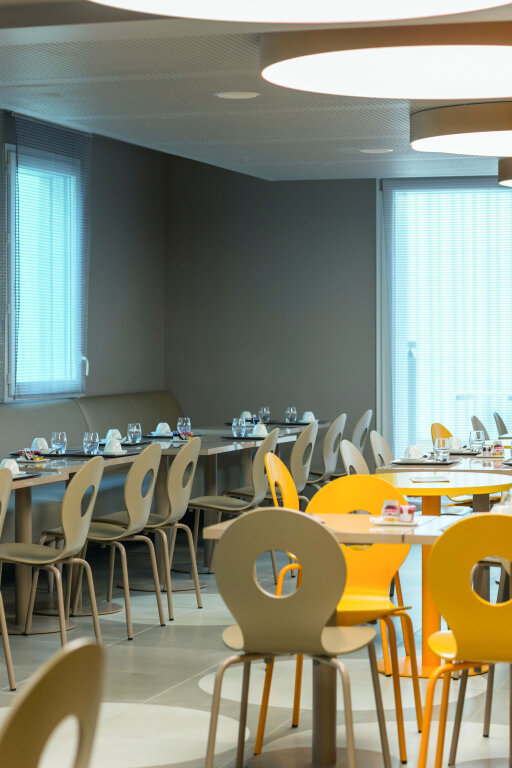 Appart'City Confort Paris Velizy 16