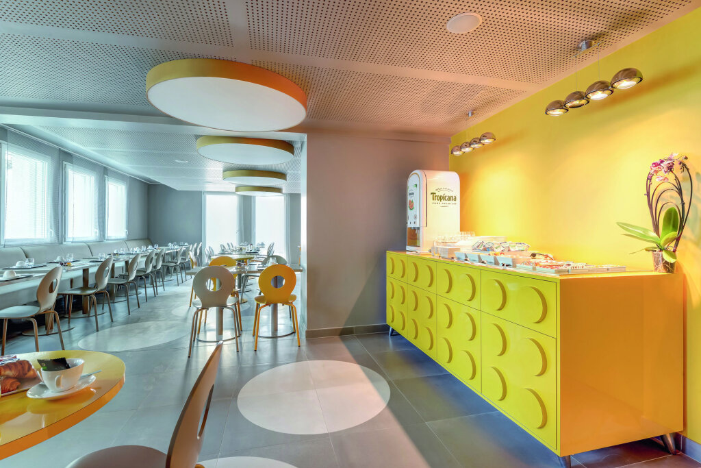 Appart'City Confort Paris Velizy 17