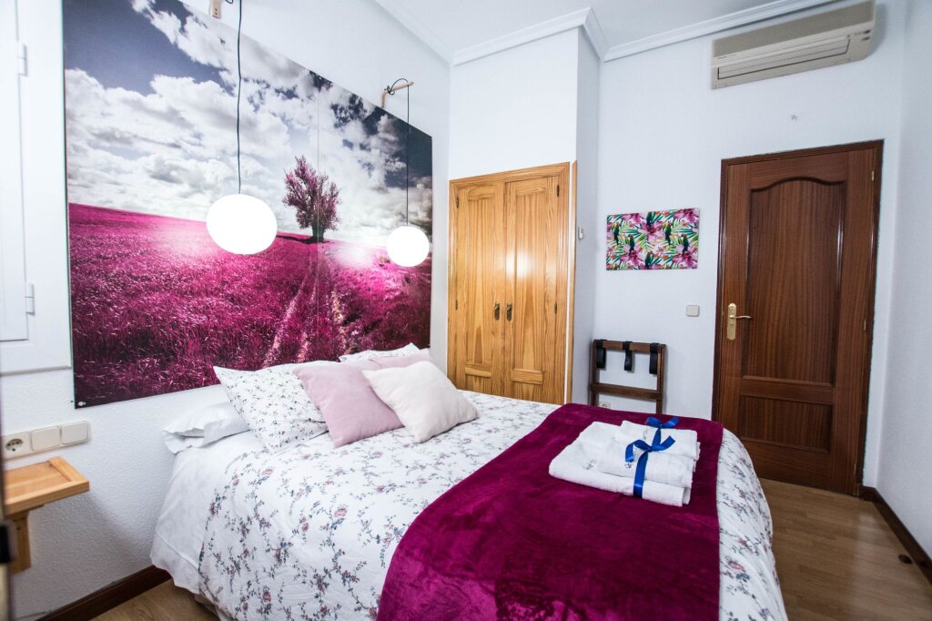 Hostal Vázquez de Mella 4