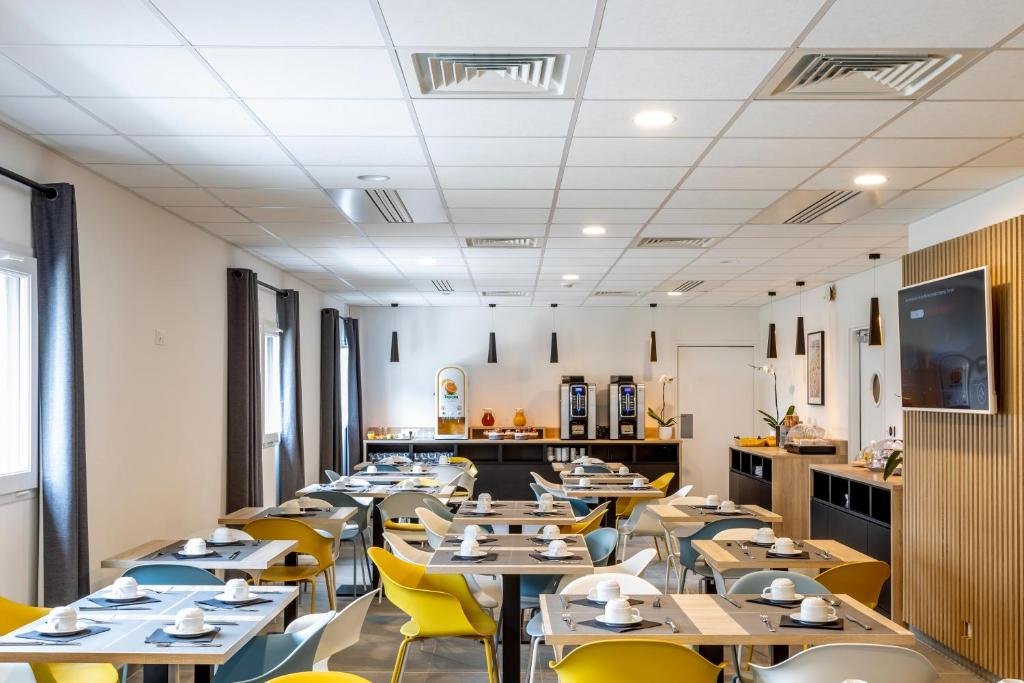Nemea Appart'hôtel Vélizy Europe 1