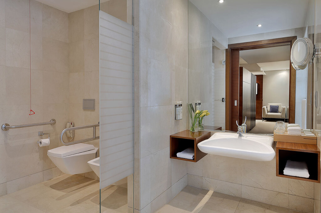 voco Dubai, an IHG Hotel 24