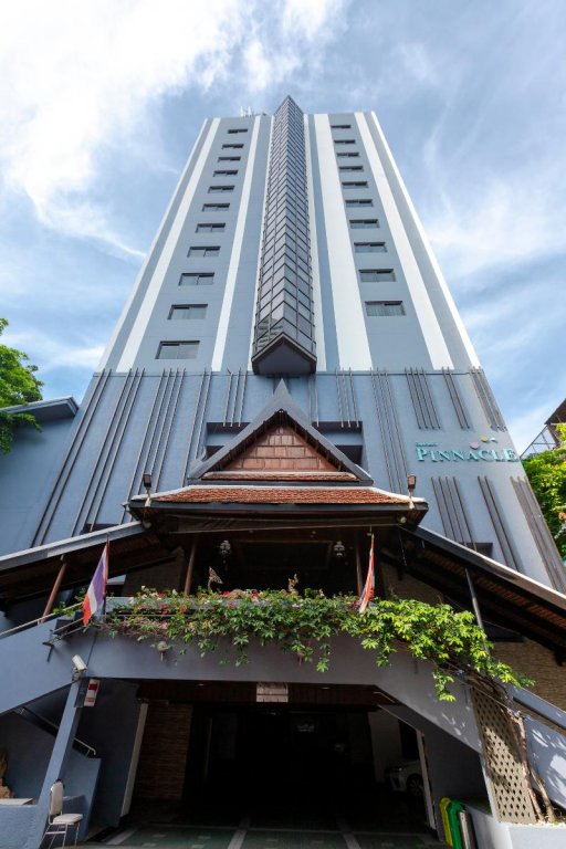 Pinnacle Lumpinee Park Hotel 1
