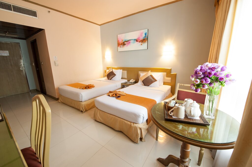 Pinnacle Lumpinee Park Hotel 11
