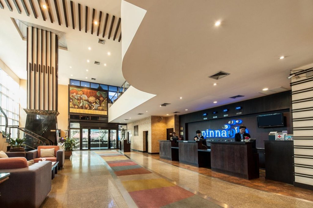 Pinnacle Lumpinee Park Hotel 2