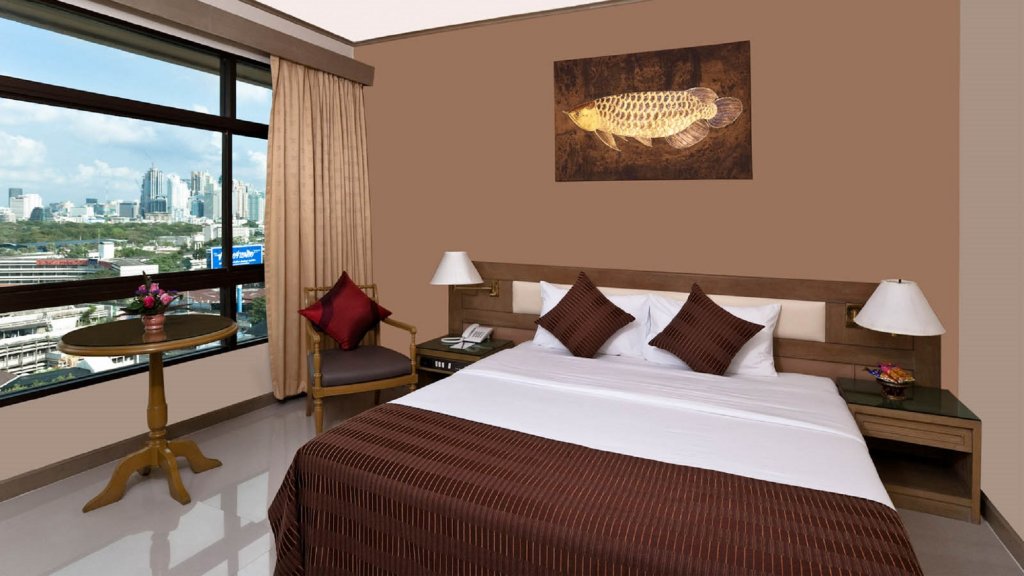 Pinnacle Lumpinee Park Hotel 9