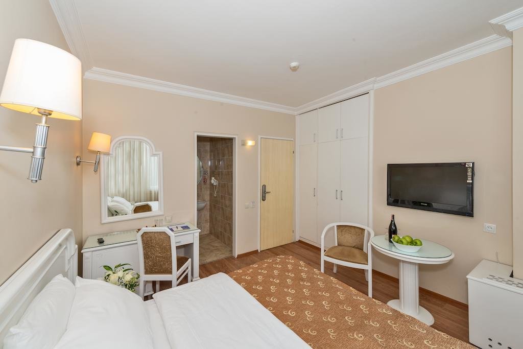 Fuar Hotel 19